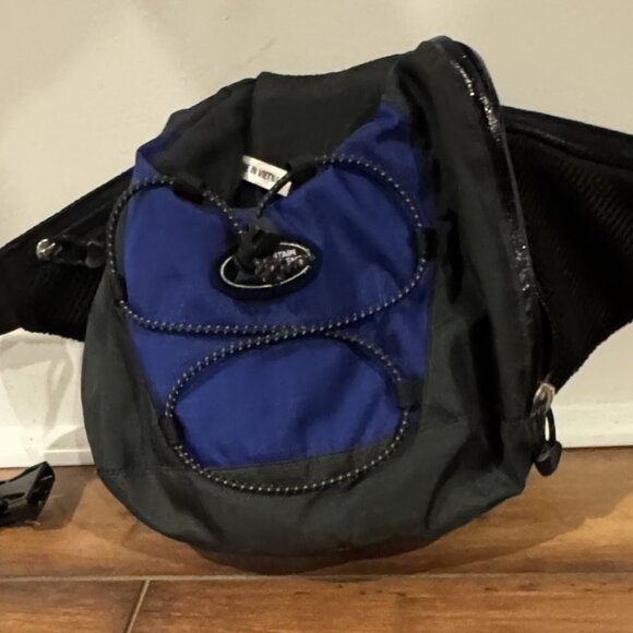 Mountain Equipment Co-Op Hiking & Camping Waist Pack – Black/Blue - Picture 5 of 7